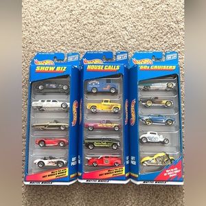 Three brand new in box 1998 5 car packs hot wheels
